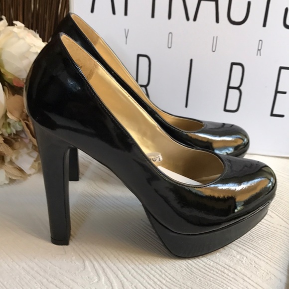 MOSSIMO BLACK PATENT LEATHER PUMP NEW Size 7 1/2 - Picture 3 of 8